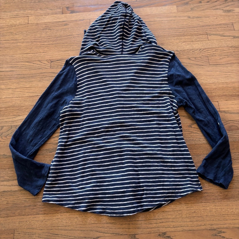 J. Jill Navy Blue White Striped Henley Hoodie Top Womens Medium Petite MP Pocket - Picture 7 of 7